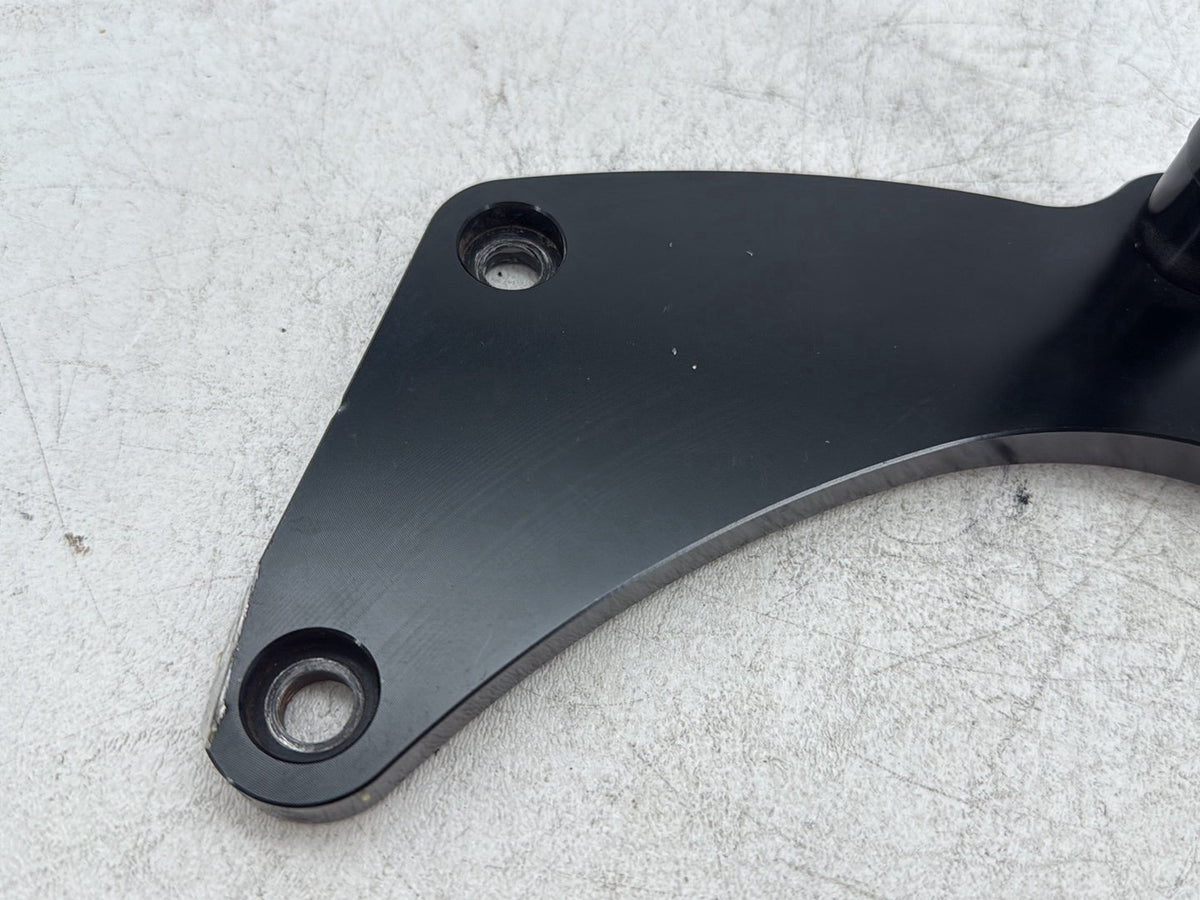 2019 Harley Softail Street Bob FXBB OEM Right Driver Footpeg Bracket Mount