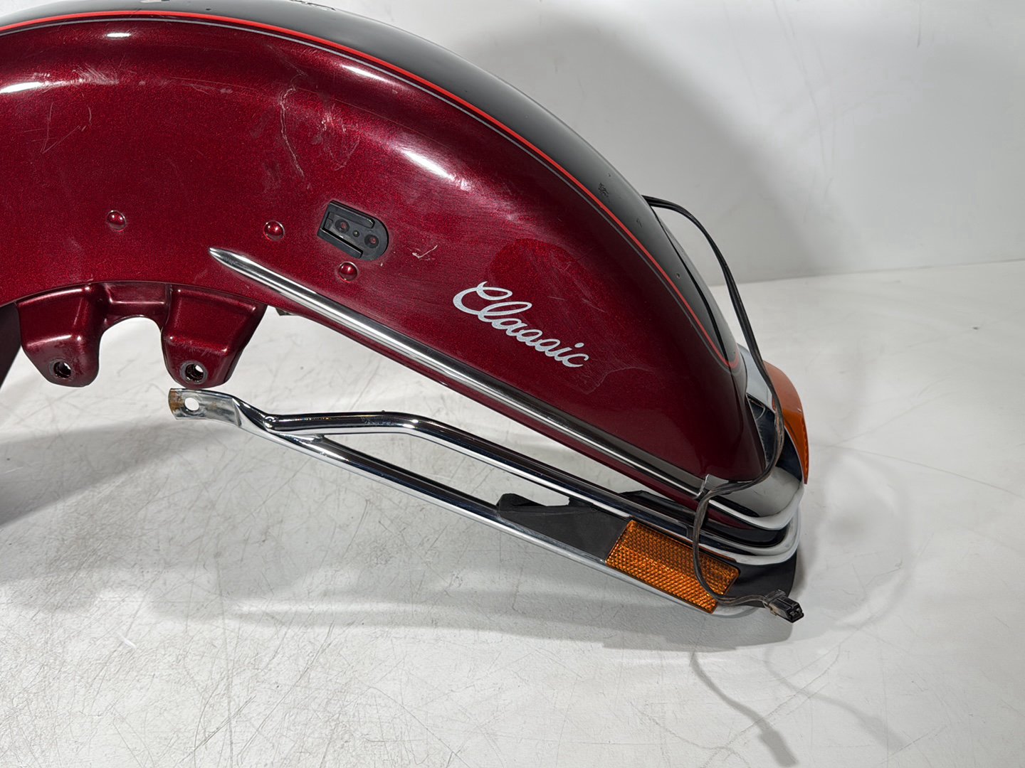 1999 - 2006 Harley-Davidson Touring Electra Glide Classic Front Wheel Fender Shell Panel 59093-00B