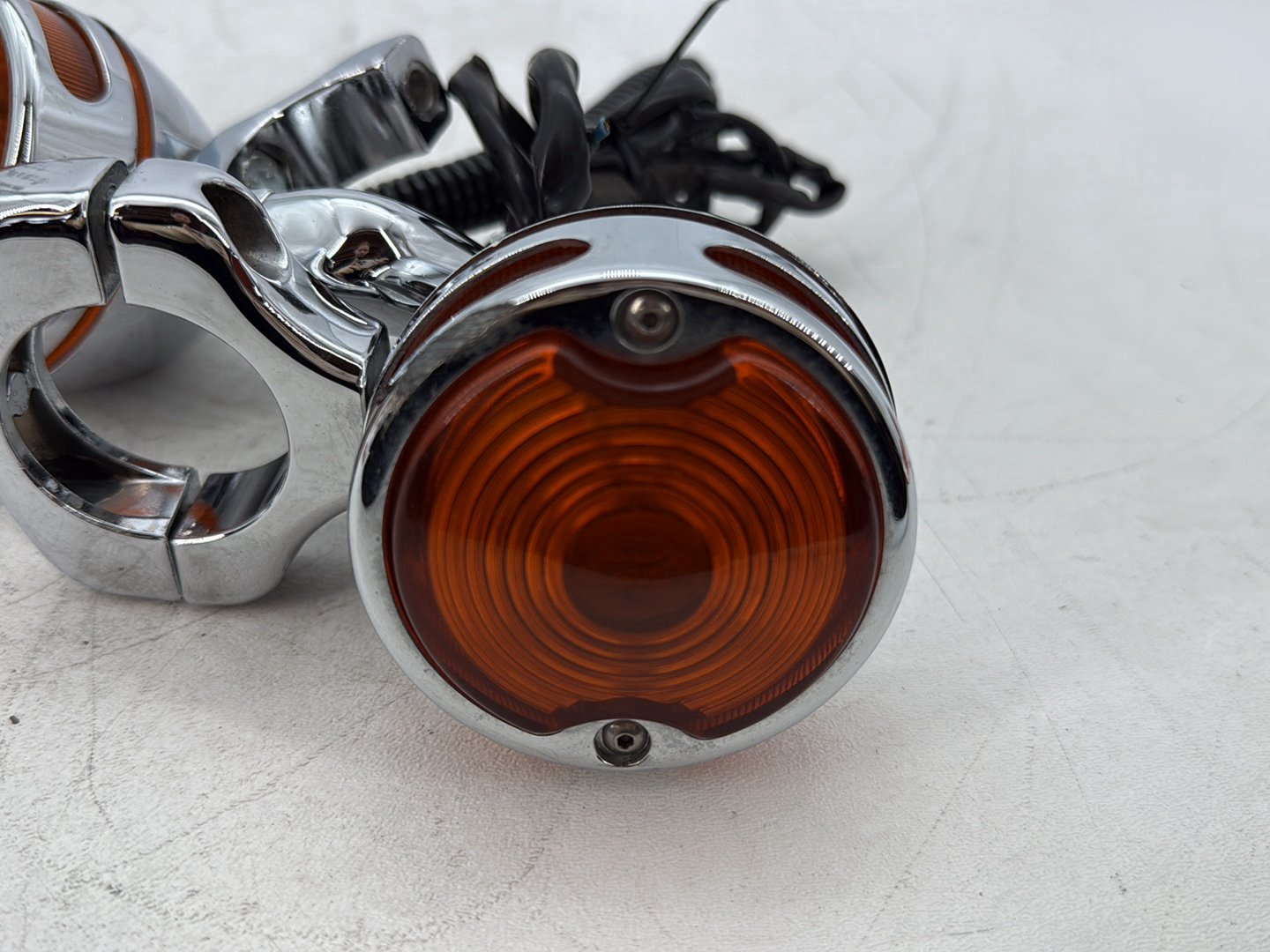 2000 Harley Dyna FXDWG Wide Glide OEM Front Left Right Turn Signal Indicators