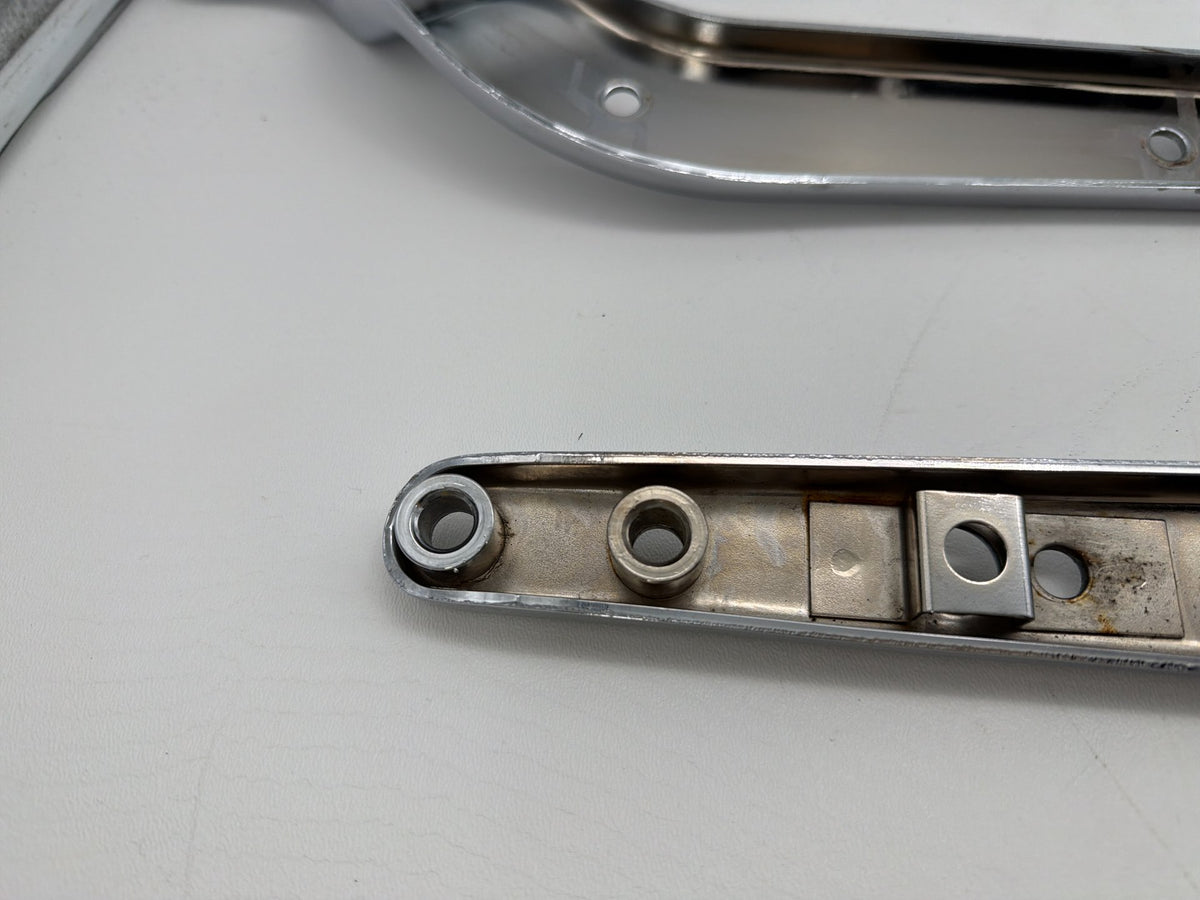 1992 Harley Heritage Softail Classic FLSTC OEM Rear Left Right Fender Struts Bracket