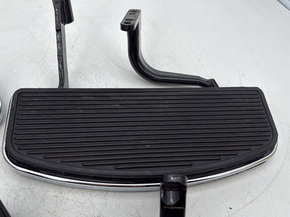 2007 Harley Touring FLHTCU Electra Glide Ultra OEM Left Right Driver & Pass Floorboard Foot Rest