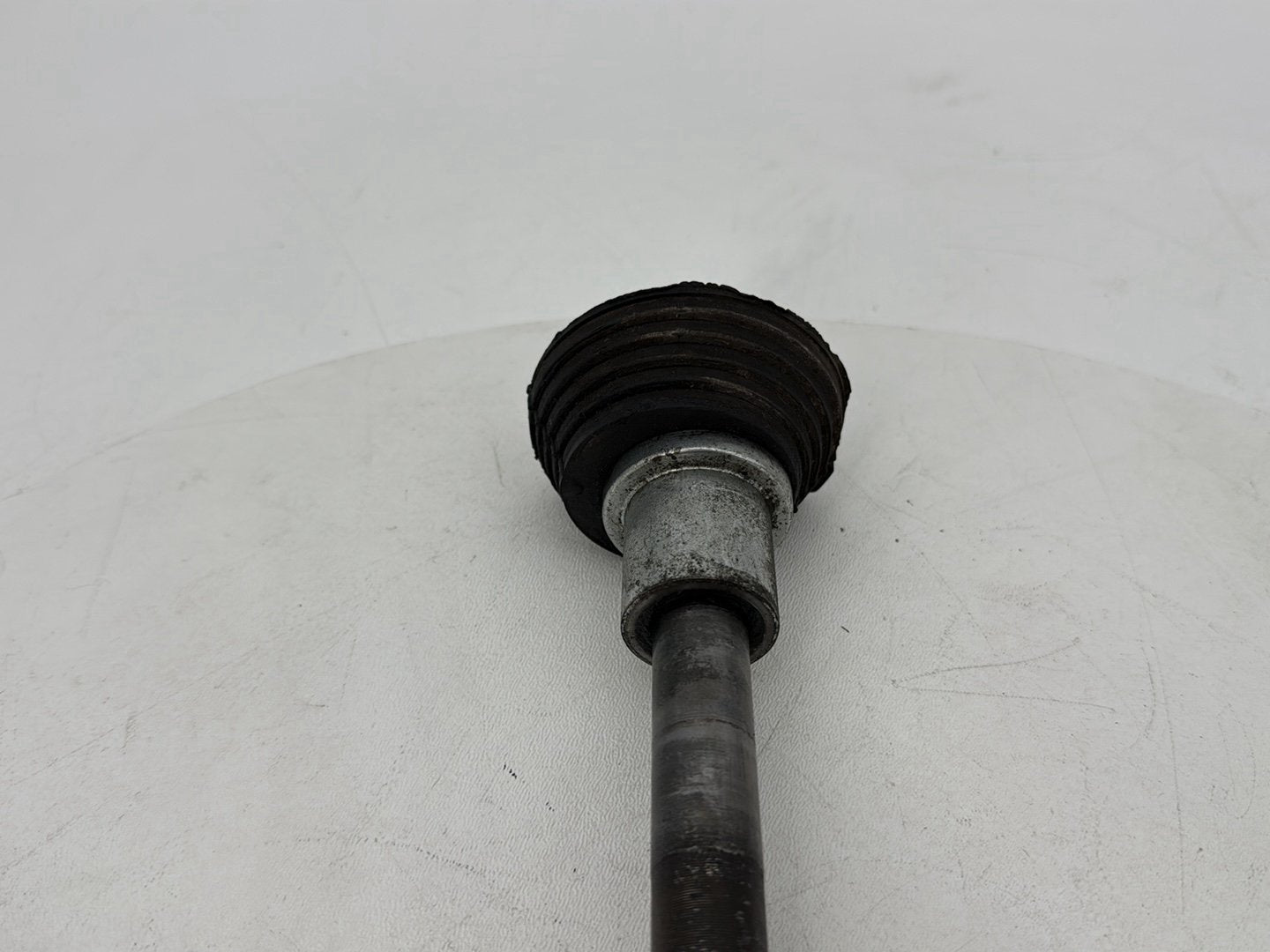 2007 - 2011 Harley-Davidson Touring Electra Glide Ultra Rear Fork Swingarm Pivot Bolt Shaft 47505-02