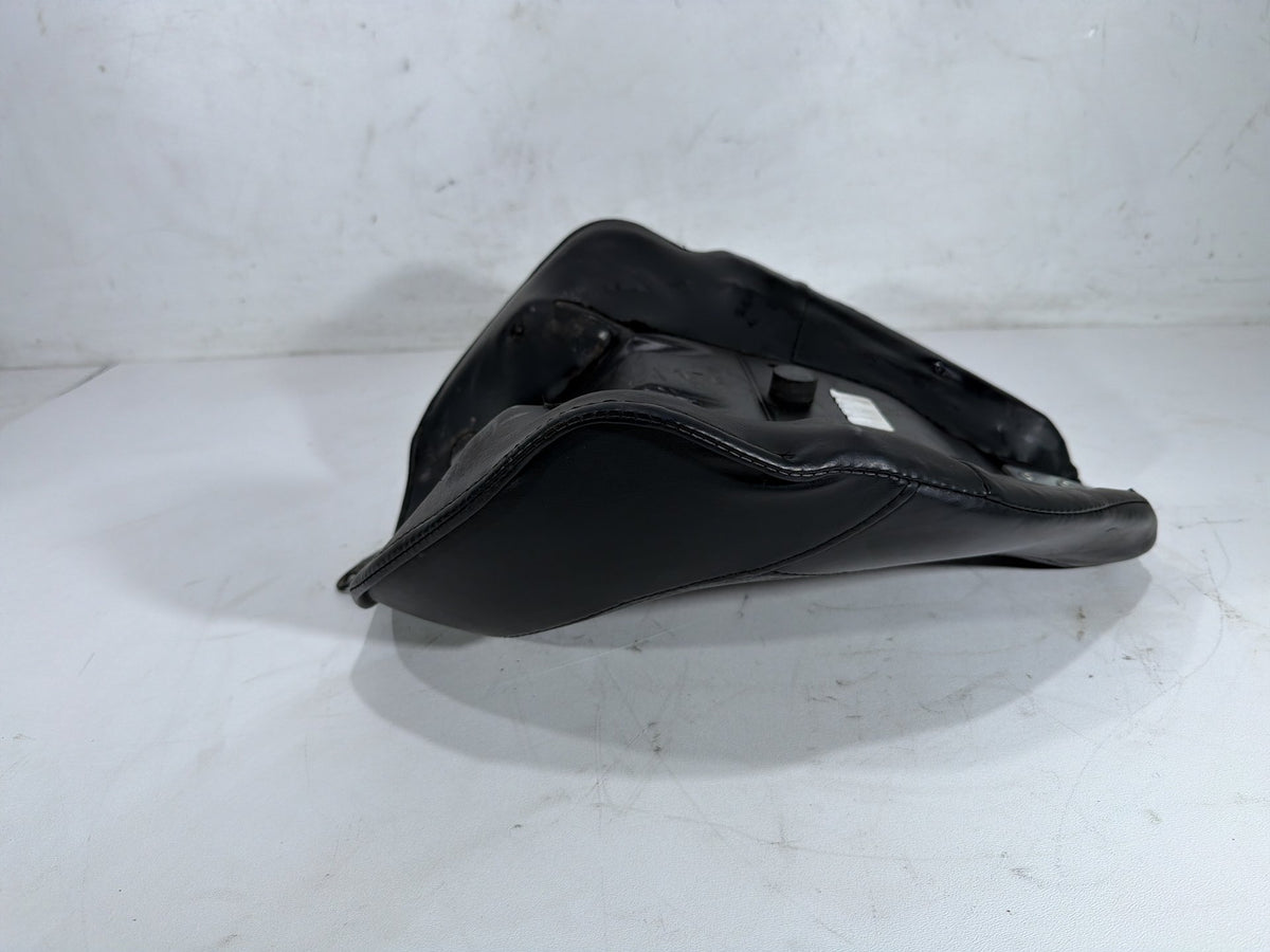 2014 Harley Softail Slim FLS OEM Rider Driver Solo Seat Pillion 52000031A