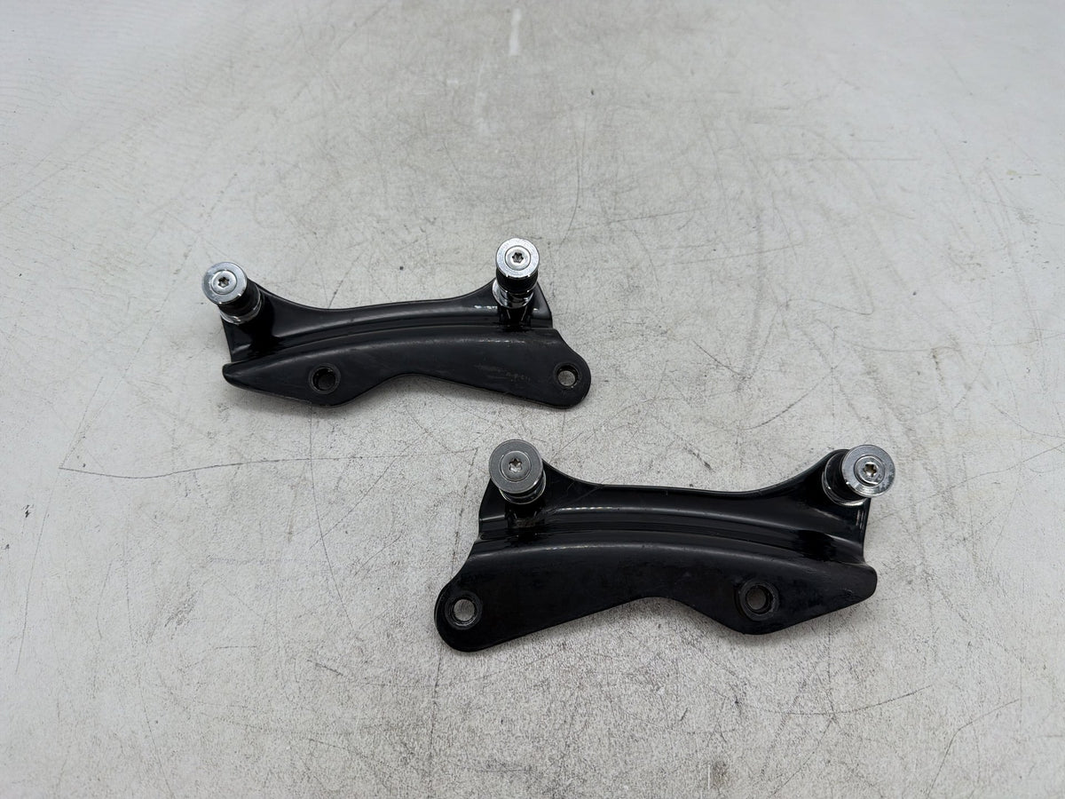 2010 Harley Electra Glide Touring Ultra OEM 4 Point Detachable Docking Hardware