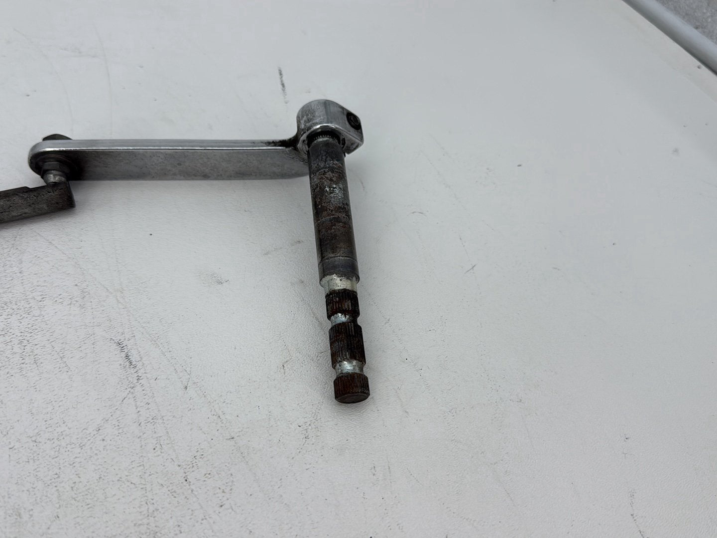 2007 Harley Street Glide Touring FLHX OEM Gear Shifter Lever w/ Rod linkage