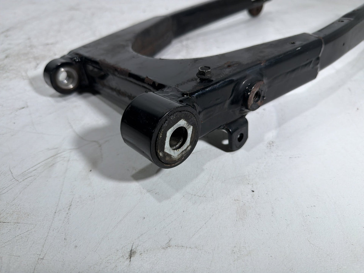 1991 Harley Sportster 883 Deluxe XLH883 OEM Rear Fork Swingarm Swing Arm