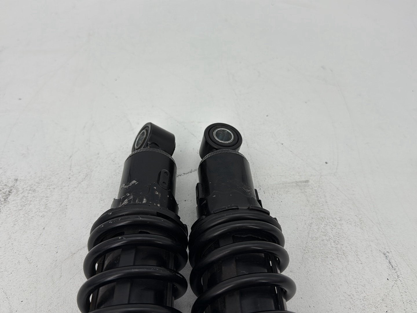 2007 Harley Street Glide Touring FLHX OEM Rear Left Right Shock Absorbers