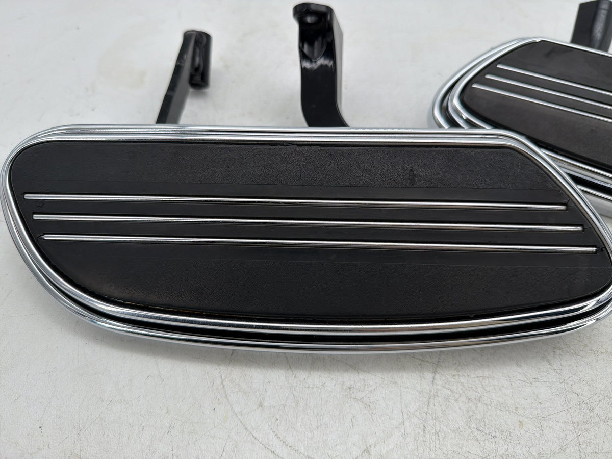 2010 Harley Street Glide Touring FLHX OEM Left Right Driver Floorboard Foot Rest