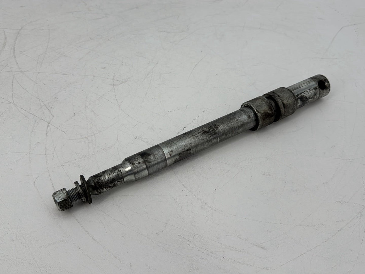 1999 - 2006 Harley-Davidson Touring Electra Glide Classic Front Wheel Axle Bolt Shaft 43364-00