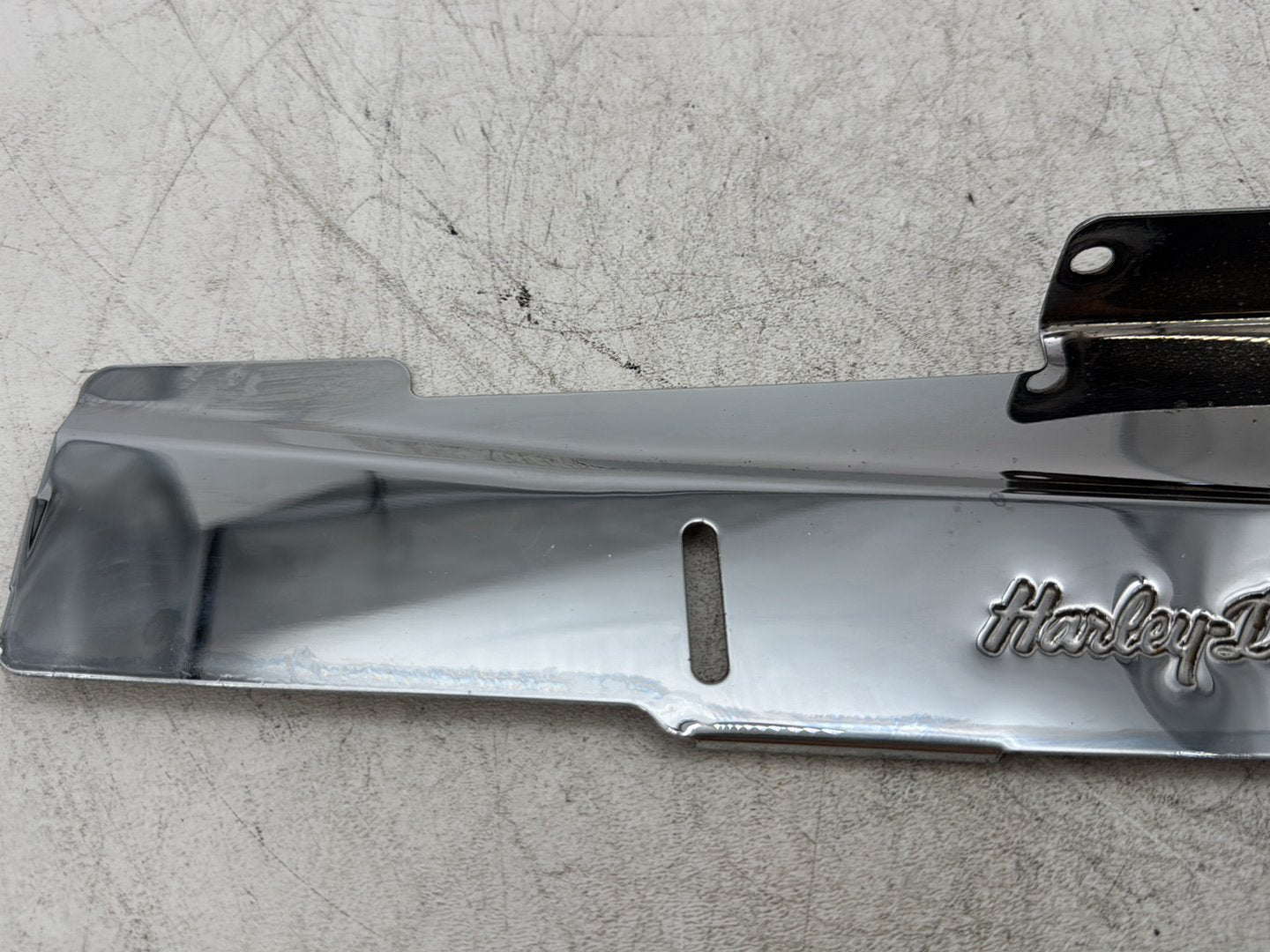 2003 Harley Dyna Wide Glide FXDWG OEM Rear Belt Debris Deflector Guard