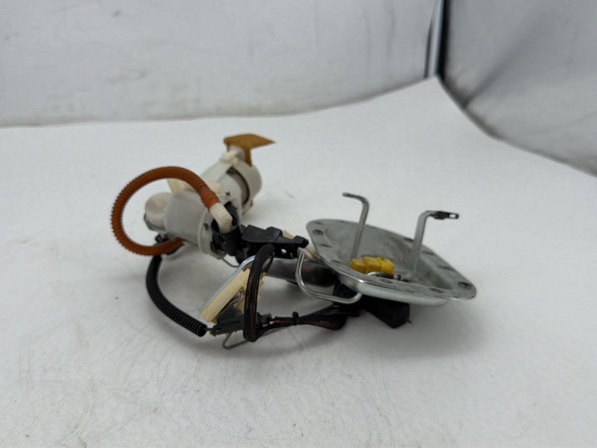 2007 Harley Dyna Street Bob FXDBI OEM Fuel Pump Gas Gasoline Petrol Sending