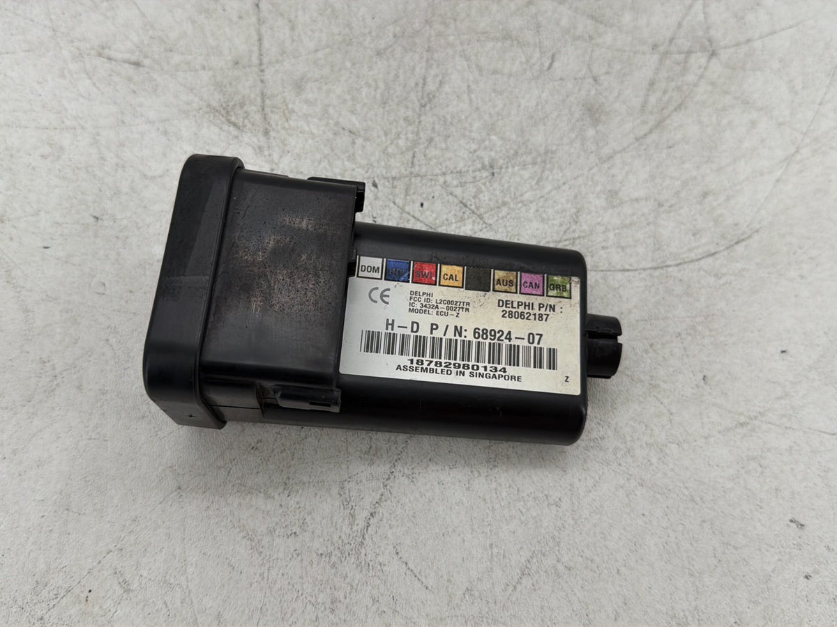 2009 Harley Road Glide Touring FLTR OEM Turn Signal Security Module TSSM
