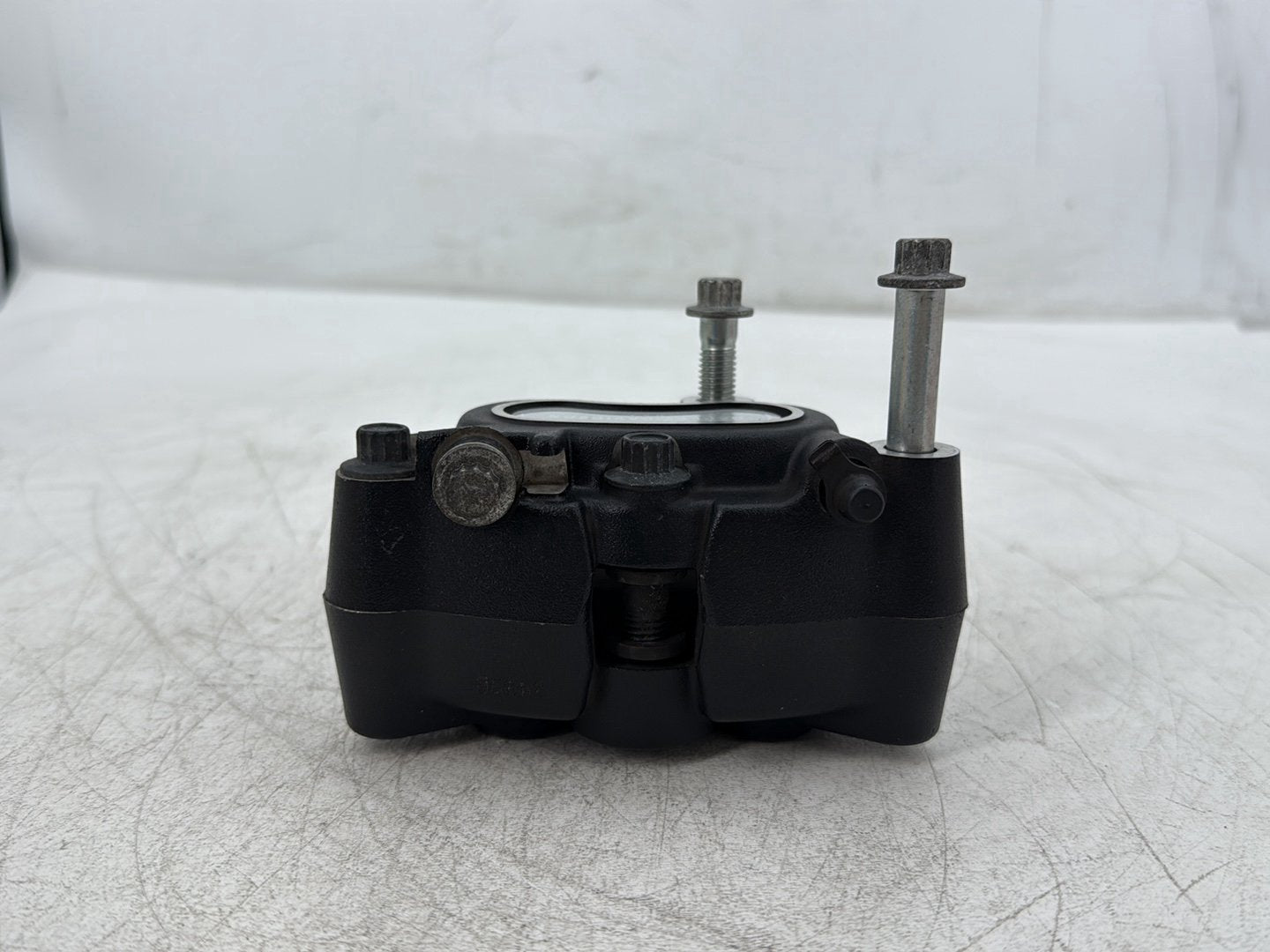 2010 Harley Dyna Fat Bob FXDF OEM Front Left 1 Brake Caliper