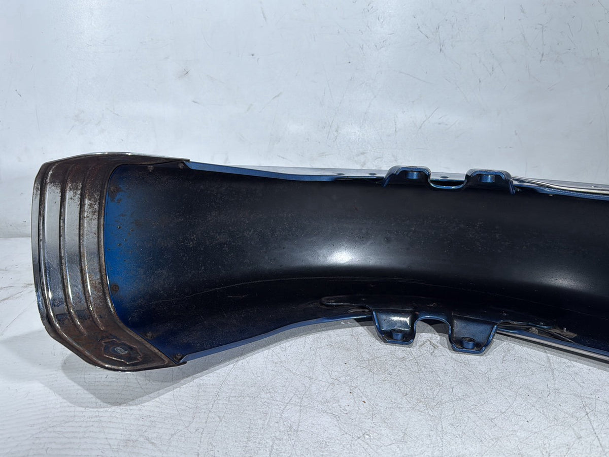 2006 Harley Electra Glide Touring Ultra FLHTCUI OEM Front Wheel Fender Shell Panel