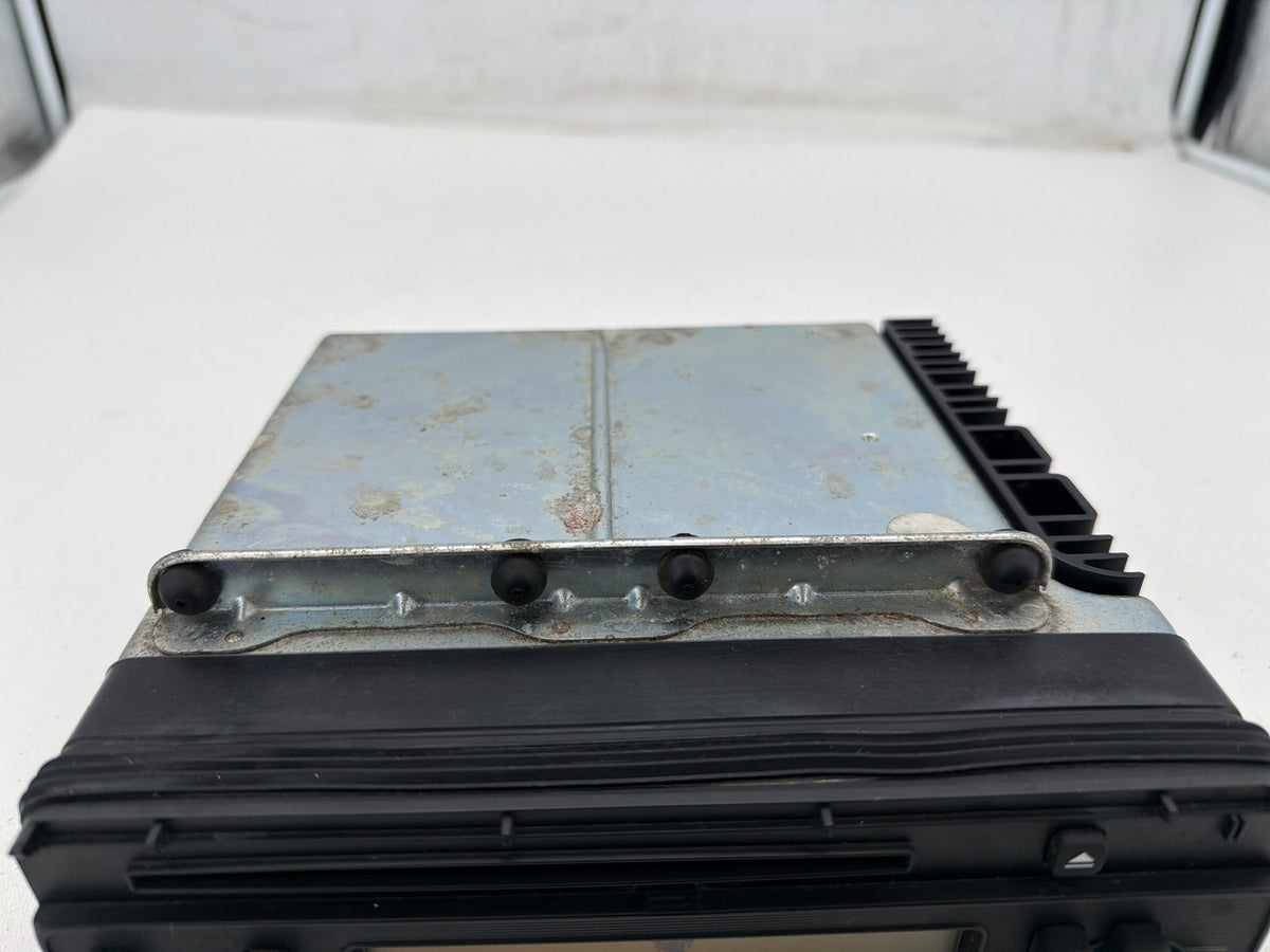 2011 Harley Electra Glide Touring Ultra OEM Harman Kardon Radio Player