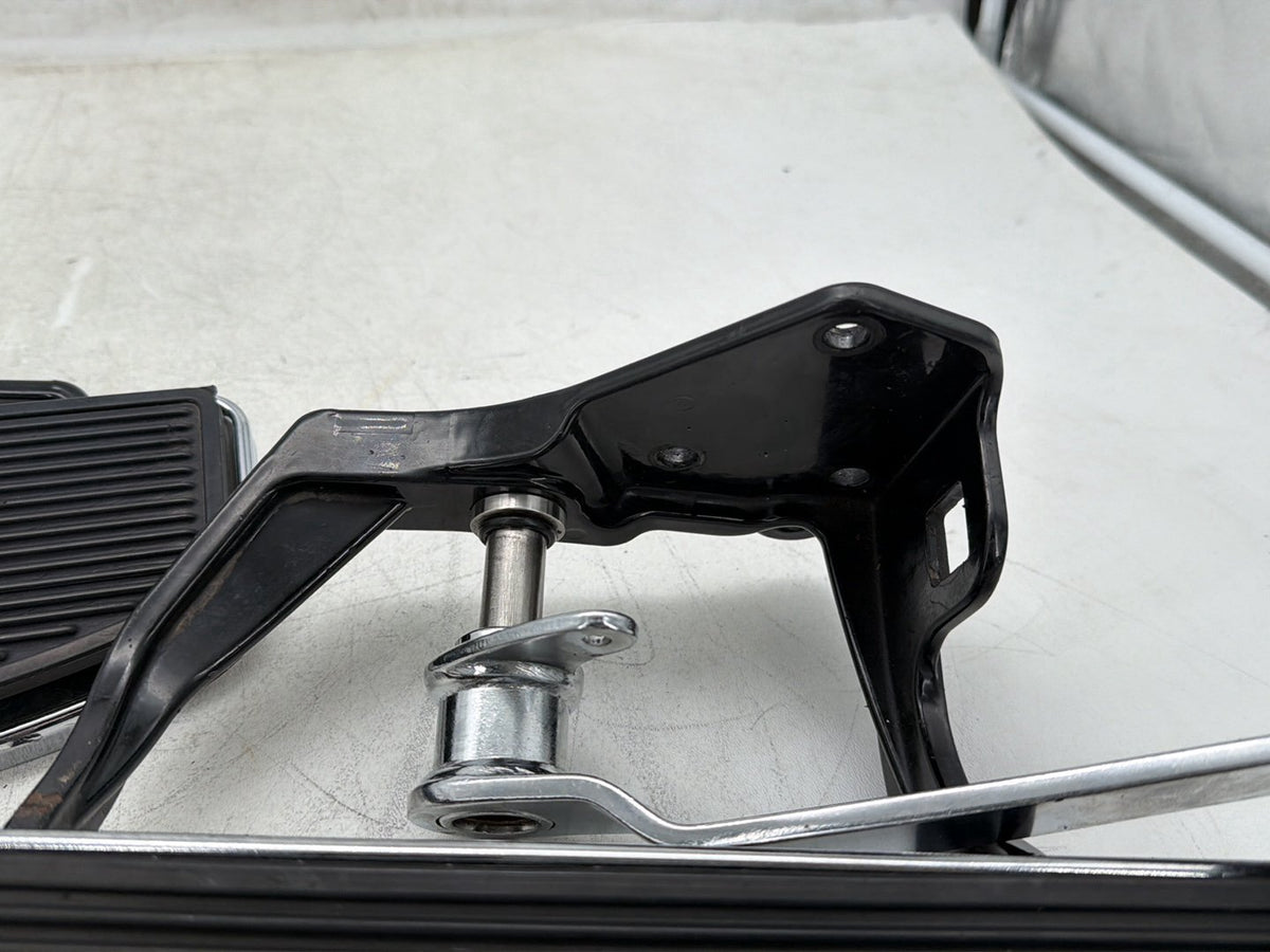 2005 Harley Softail Fat Boy FLSTF OEM Left Right Driver Floorboard Foot Rest