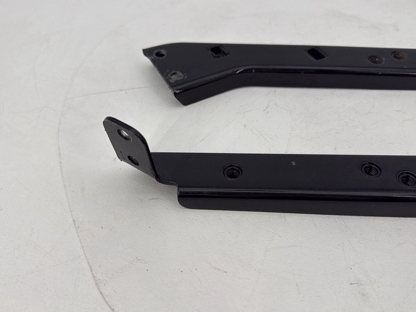 1999 - 2006 Harley-Davidson Touring Electra Glide Left & Right Saddlebag Mount Brackets 90718-79C