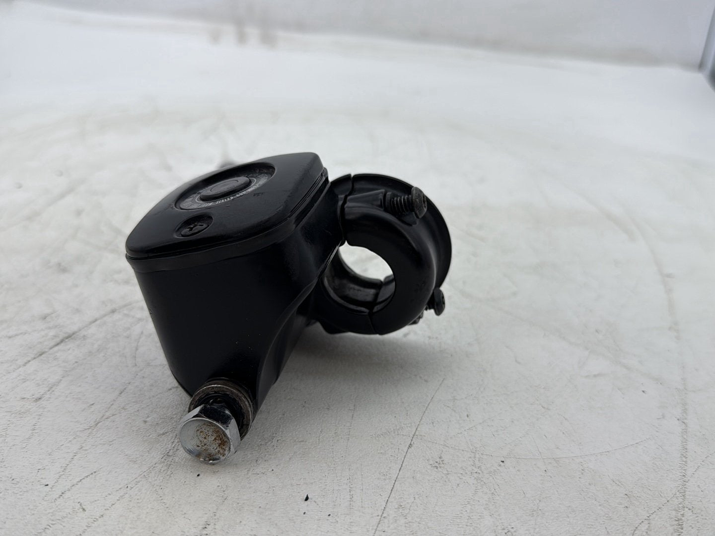 1997 Harley Softail Heritage Classic OEM Front Right Brake Lever Master Cylinder