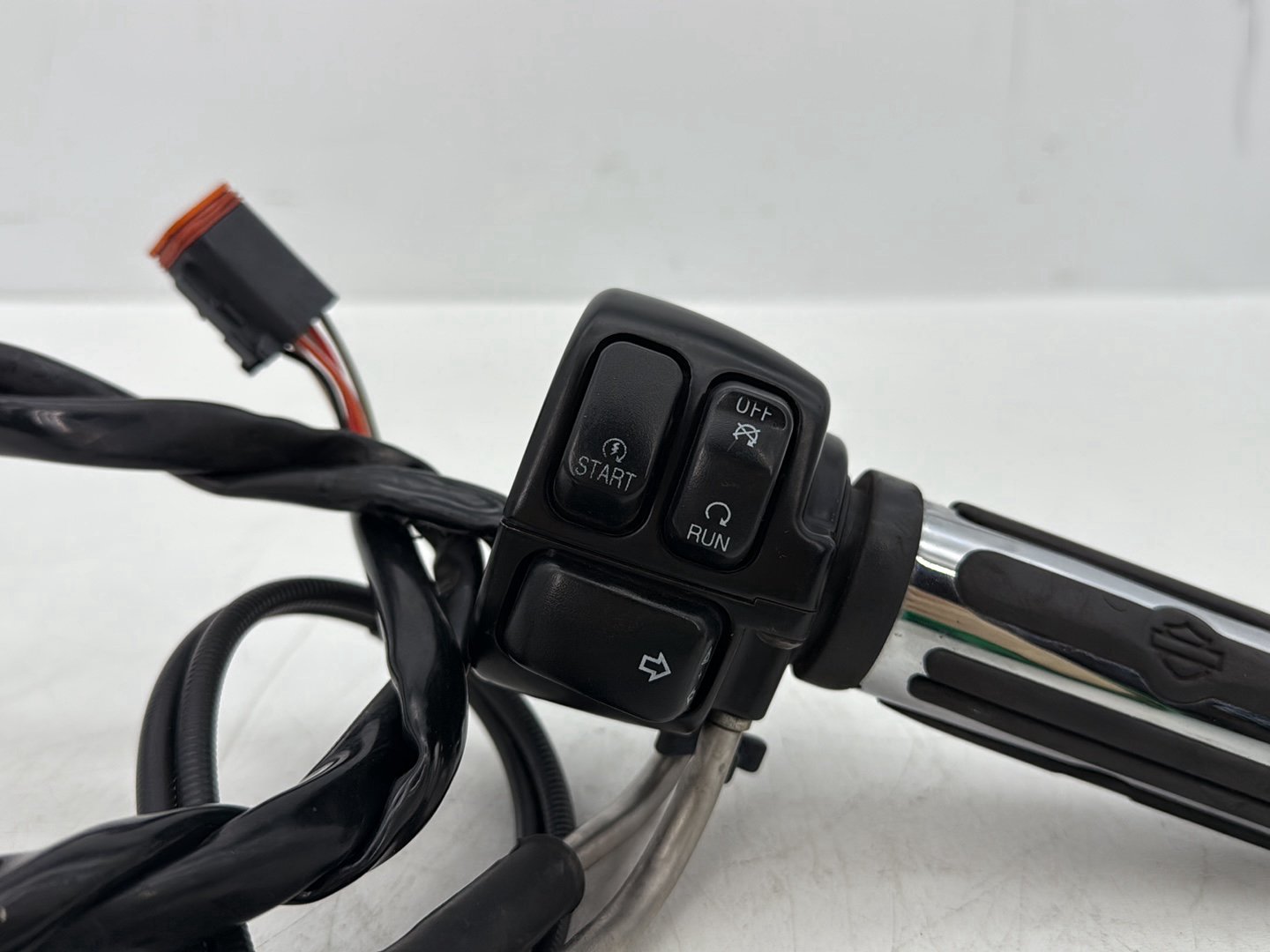 2002 Harley Dyna FXD Super Glide OEM Right Engine Start Kill Switches Controls