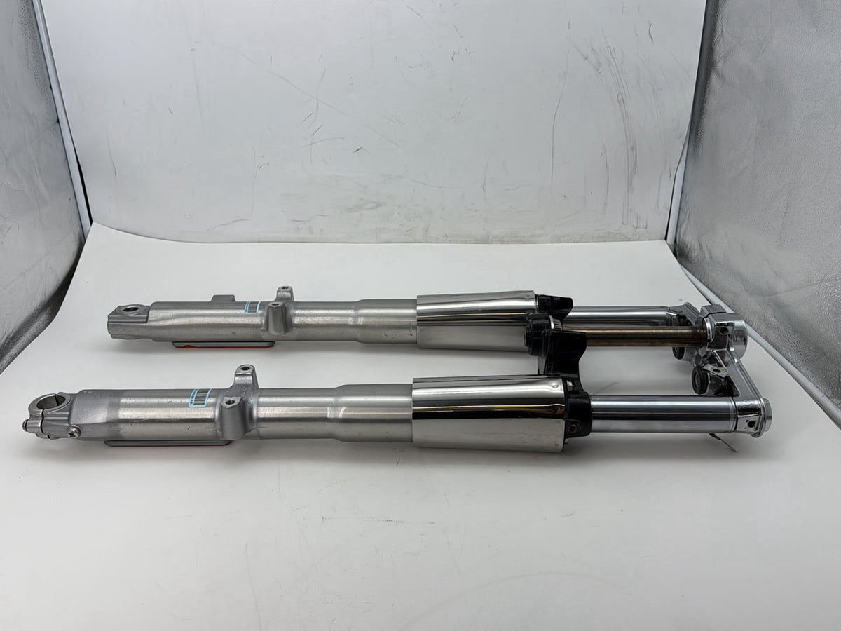 2008 Harley Softail Deluxe FLSTN Front Triple Tree Set & Fork Legs Sliders