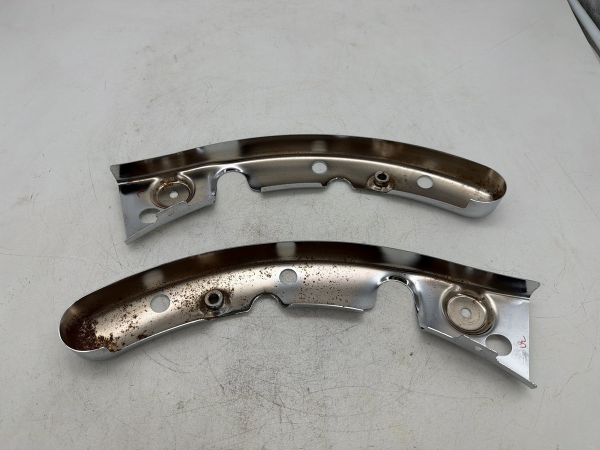2009 Harley Street Glide Touring FLHX OEM Rear Left Right Fender Struts Bracket