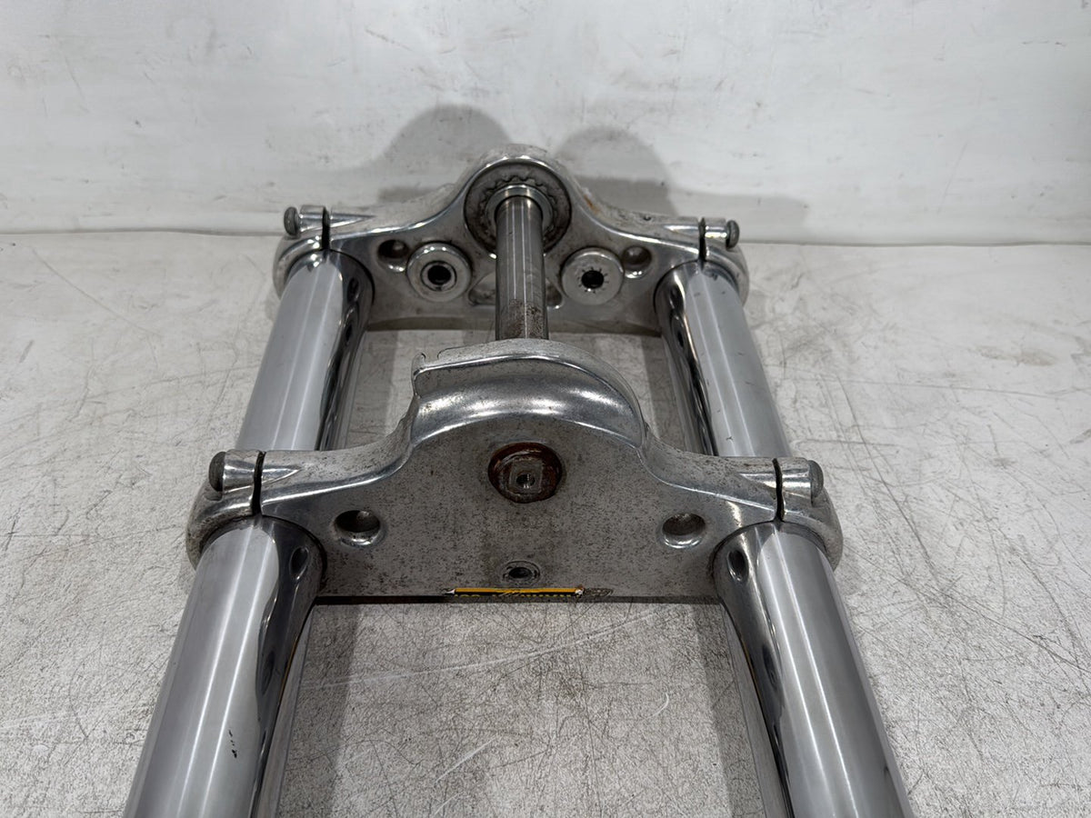 2007 Harley Dyna Street Bob FXDB OEM Front Triple Tree Set & LH RH Fork Legs Sliders