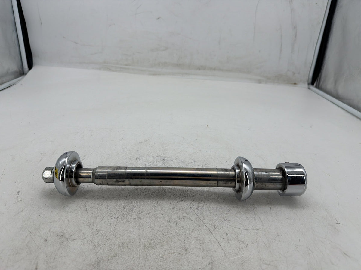 2007 Harley Electra Touring CVO Screamin Eagle OEM Front Wheel Axle Bolt Shaft