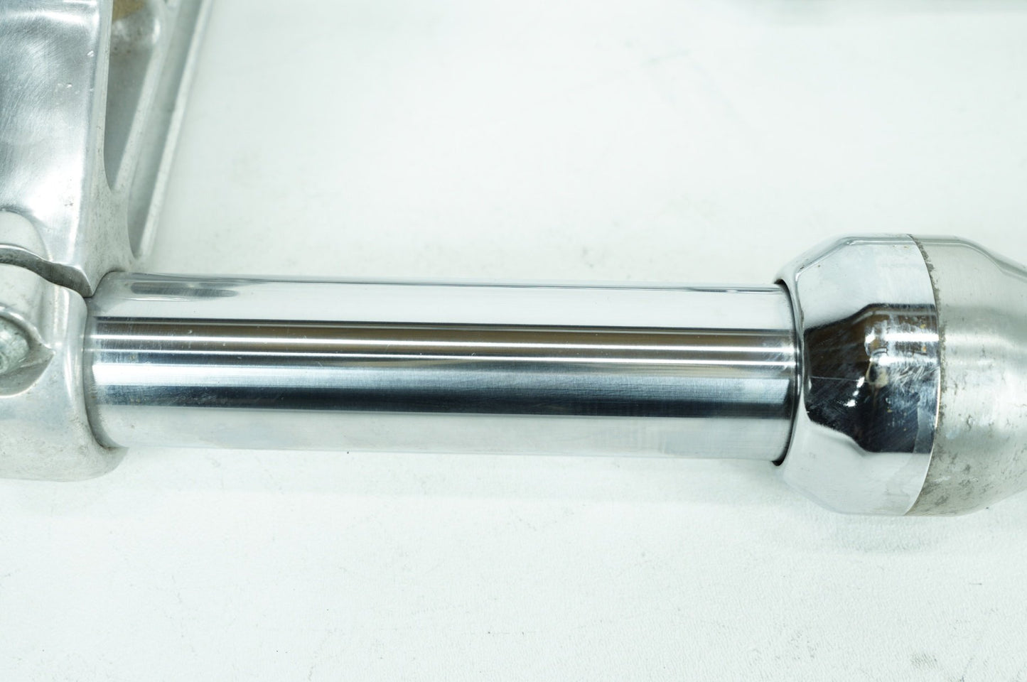 1999 - 2006 Harley-Davidson Dyna Low Rider Front Triple Tree Set & LH RH Fork Legs Sliders 45739-87