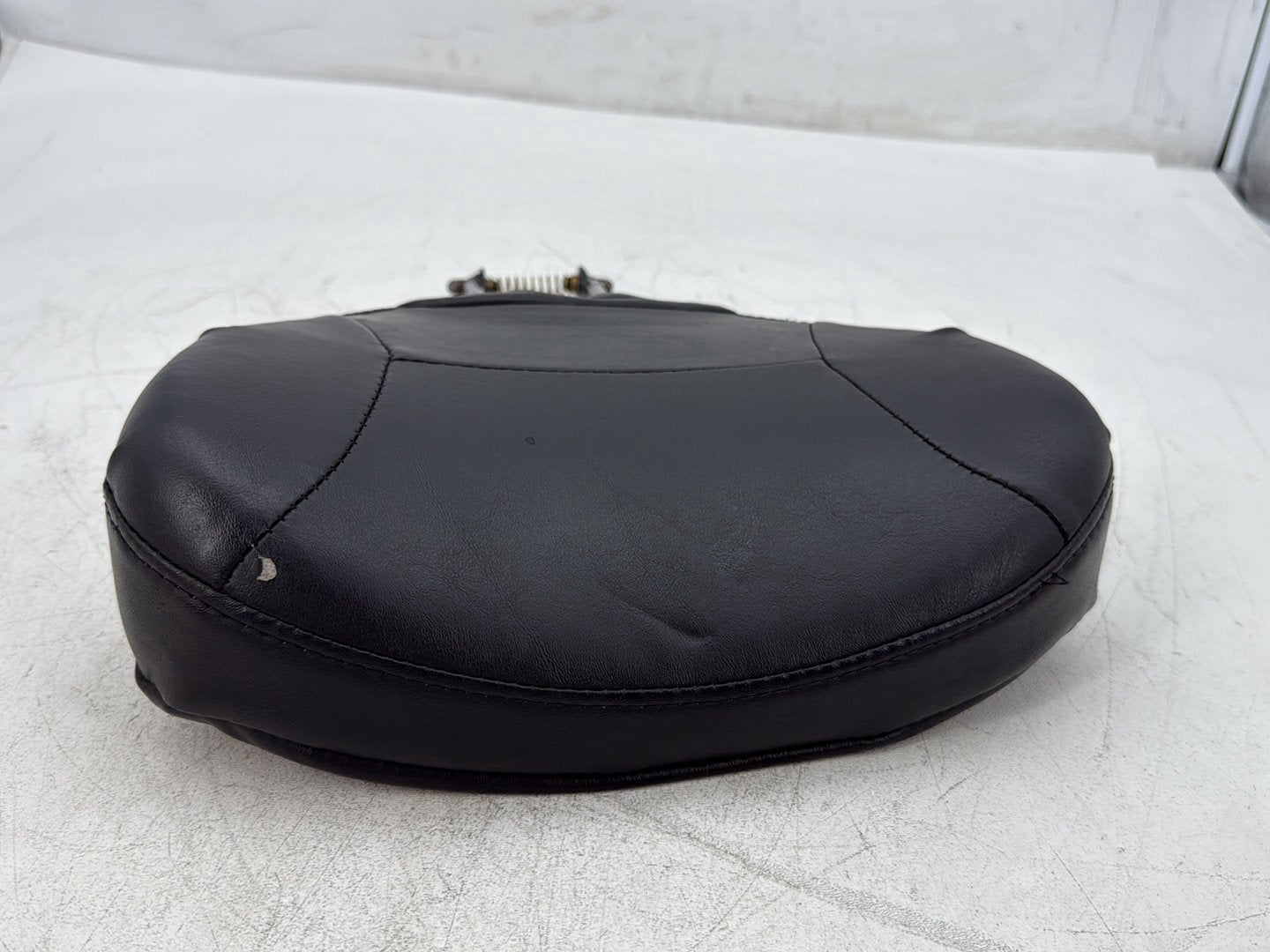 2005 Harley Electra Glide Touring Ultra FLHTCUI OEM Rider Driver Backrest Adjustable Cushion Pad