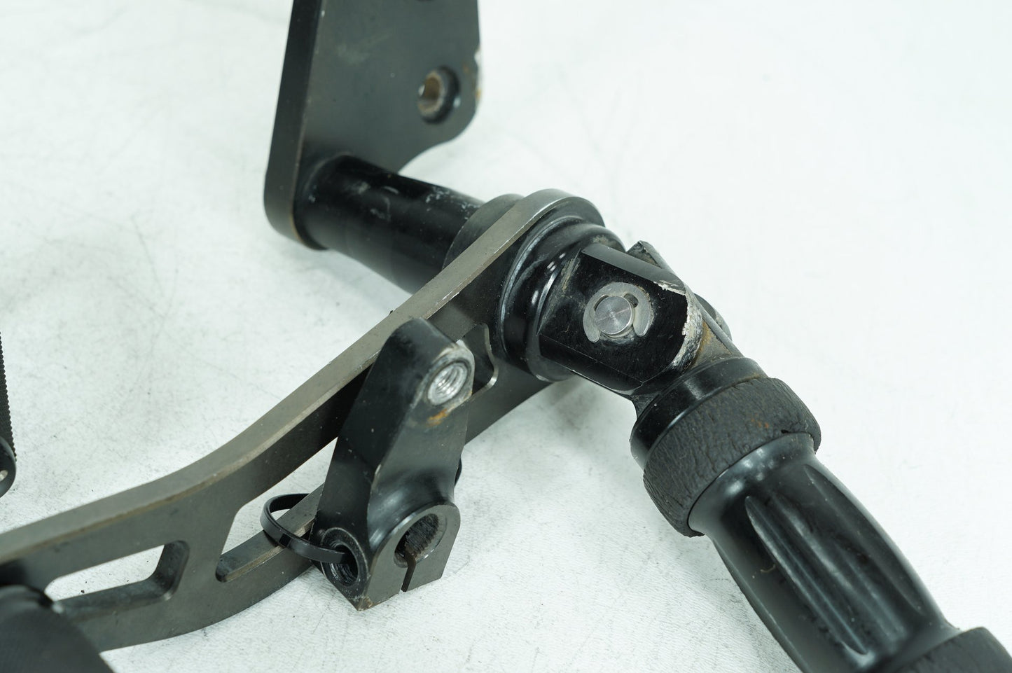 2007 - 2017 Harley-Davidson Dyna Street Bob Left & Right Driver Step Foot Rest Pegs TARAZON