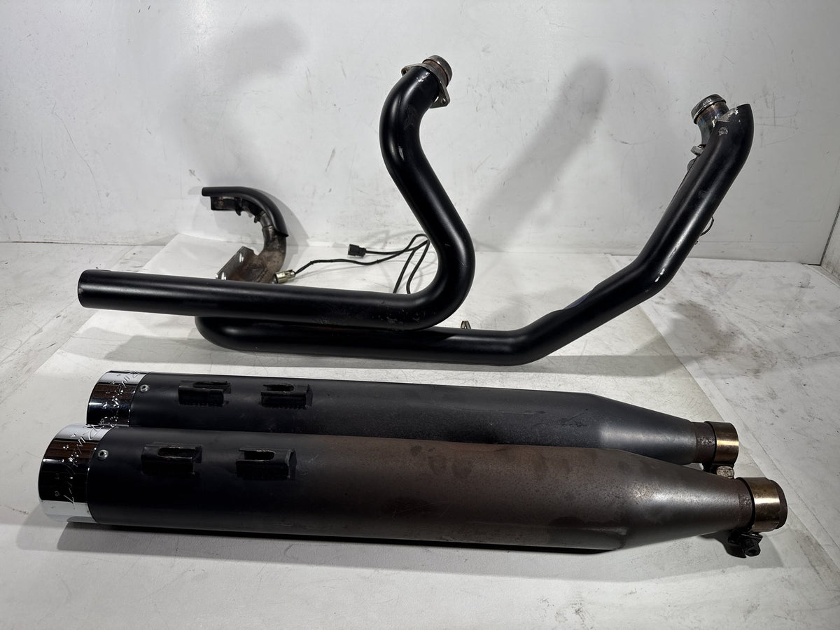 2013 Harley Street Glide Touring FLHX OEM Exhaust Header Pipes Muffler