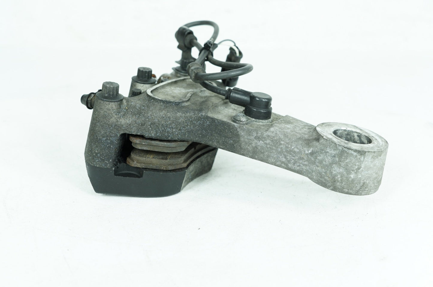 1999 - 2006 Harley-Davidson Touring Electra Glide Police Rear Back Brake Caliper 44080-02C