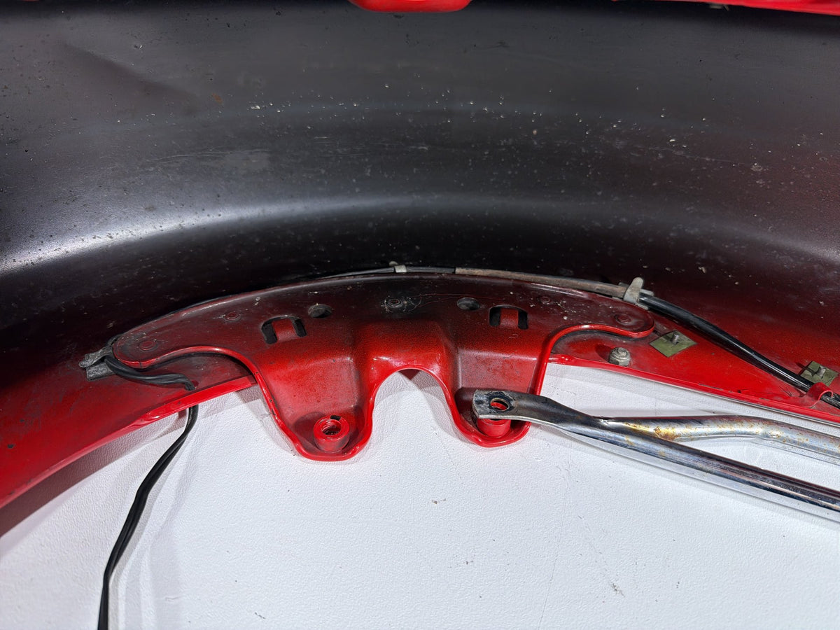 2004 Harley Electra Glide Touring Ultra OEM Front Wheel Fender Shell Panel
