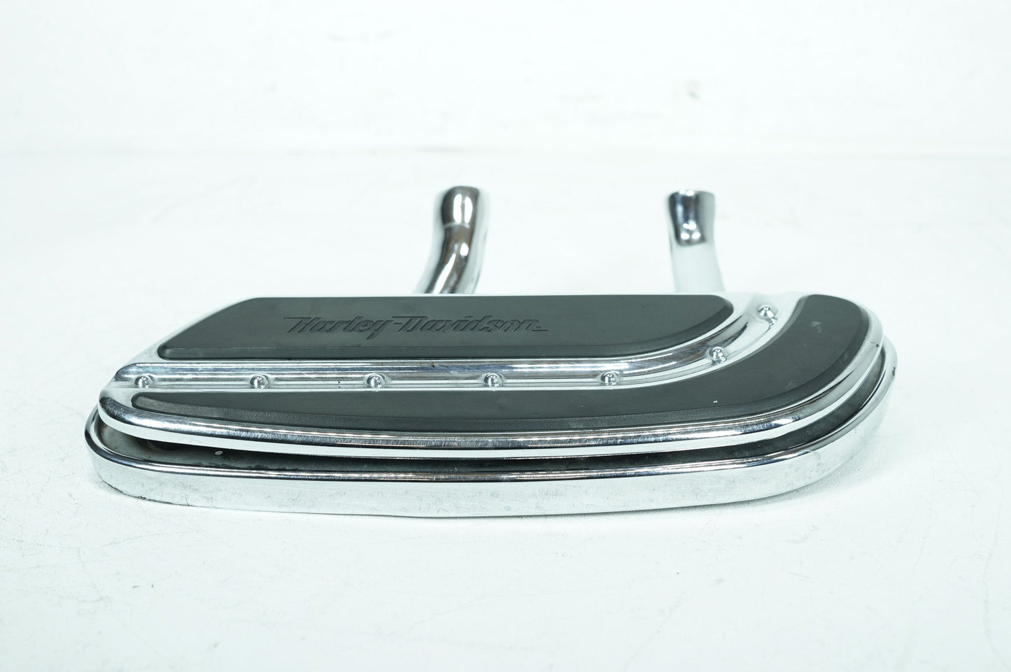 2007 - 2012 Harley-Davidson Touring CVO Electra Screamin Eagle Right Driver 1 Floorboard Foot Rest 50683-04