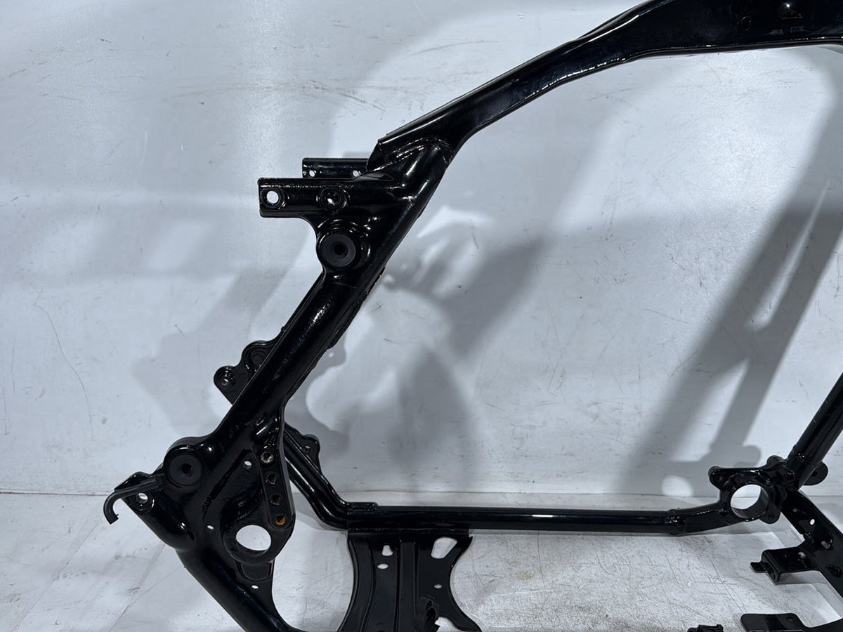 2018 Harley Road Glide Touring FLTRXS OEM Body Main Frame Chassis CLN CLR