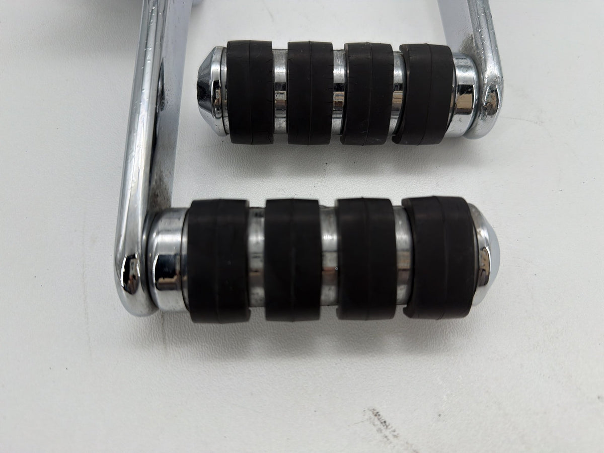 2006 Harley Electra Touring Classic Passenger Left & Right Foot Pegs Kuryakin