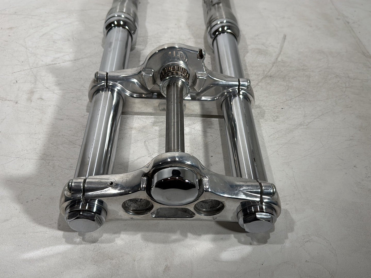 2006 Harley Dyna Super Glide FXDI OEM Front Triple Tree Set & LH RH Fork Legs Sliders