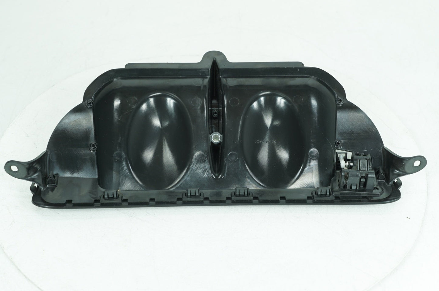2008 - 2016 Harley-Davidson Touring Electra Glide Ultra Front Inner Fairing Air Duct Vent 29200003