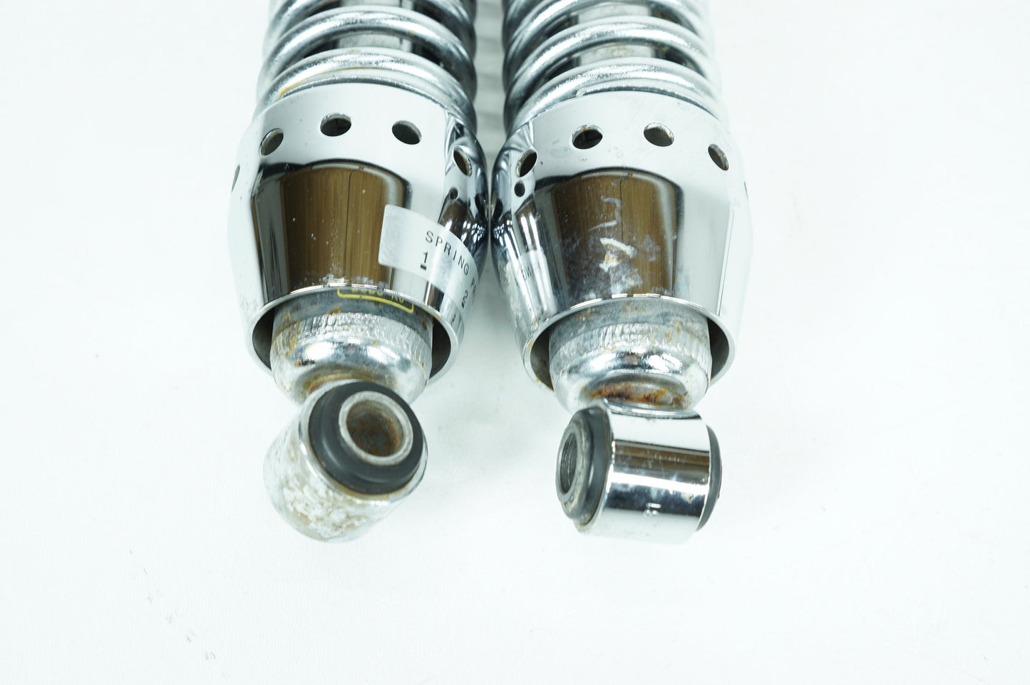 2003 - 2014 Harley-Davidson Sportster  Rear Left Right Shock Absorbers 54566-04