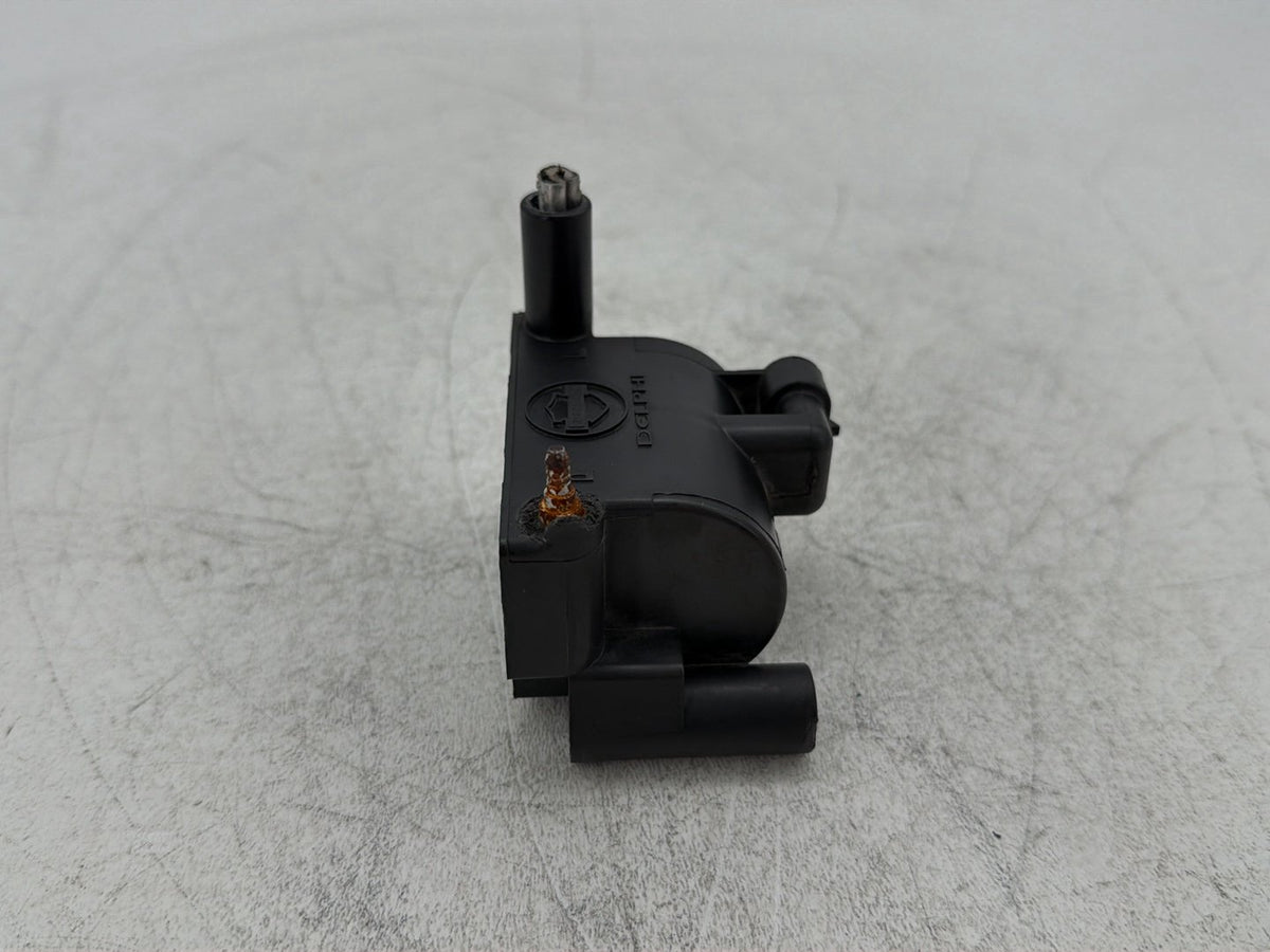 2014 Harley Dyna Switchback FLD OEM Ignition Coil Spark Igniter # BROKEN #