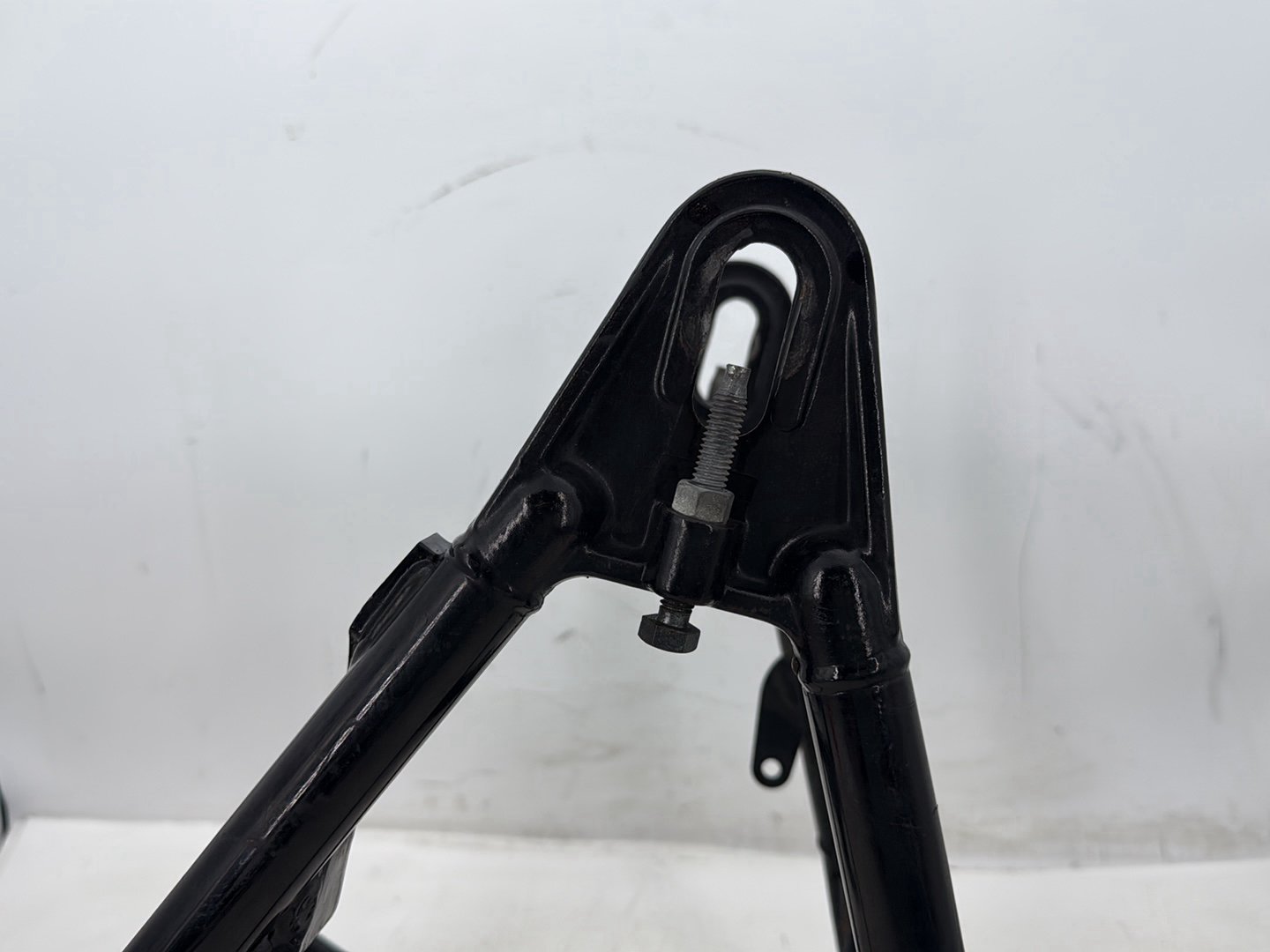 2000 Harley Softail FLSTC Heritage Classic OEM Rear Fork Swingarm Swing Arm