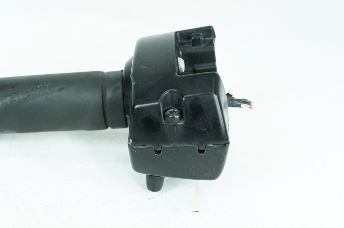 2019 Harley FLHX Street Glide OEM Right Engine Start Kill Switch Control