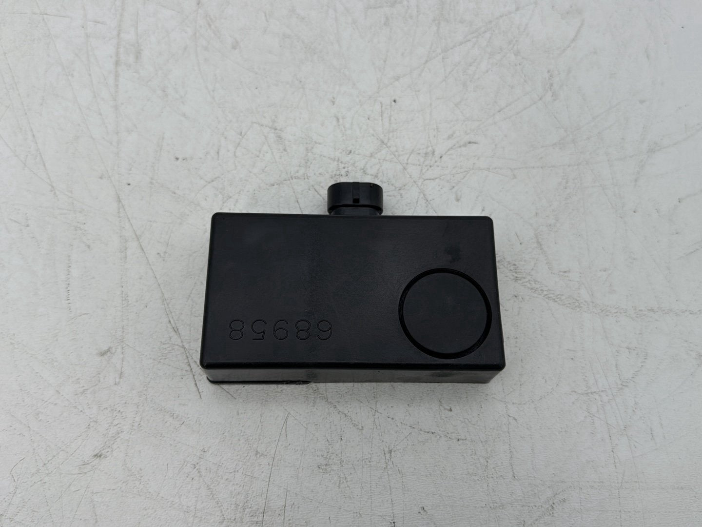 2005 Harley Touring FLHRCI Road King Classic OEM Security Alarm Control Module 68958-00