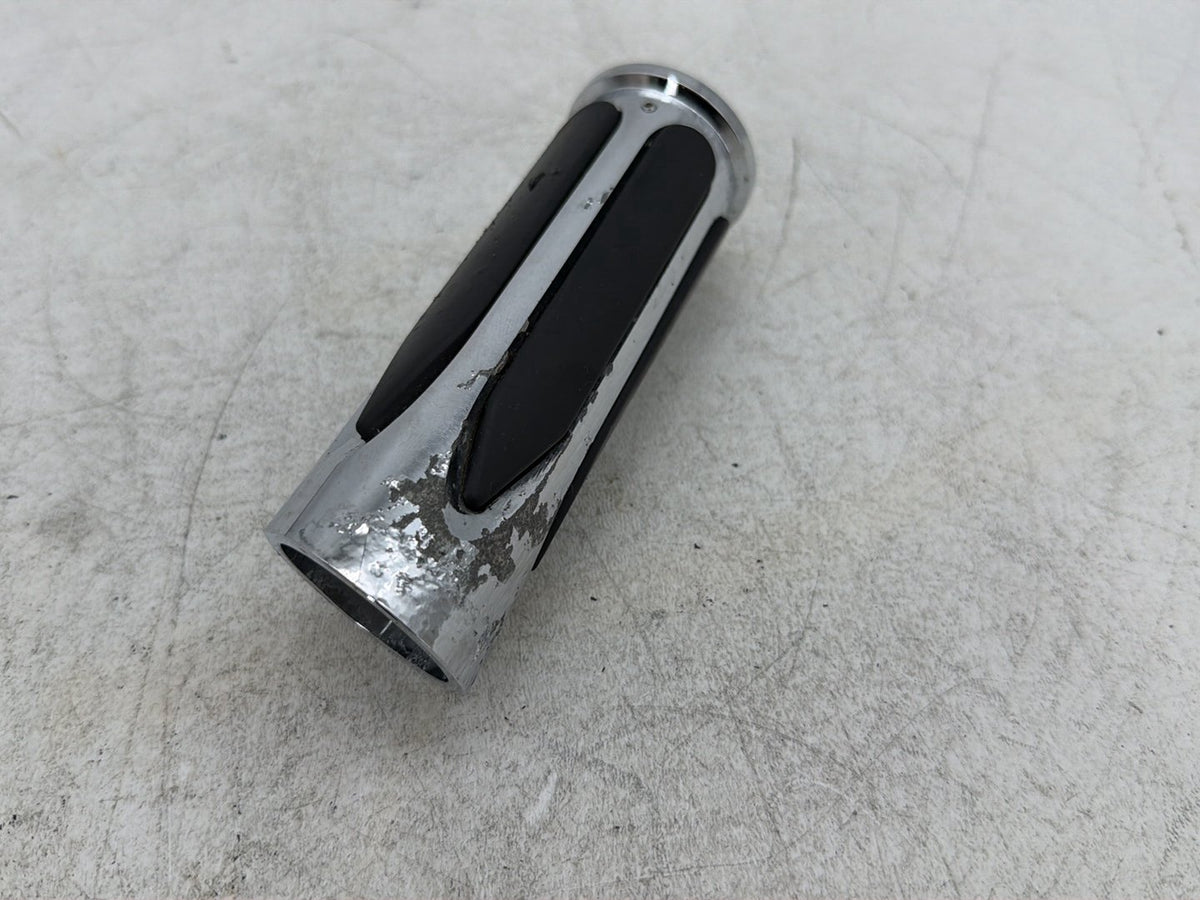 2003 Harley Electra Glide Touring FLHTI OEM Front 1 Hand Grip Handgrip Hold
