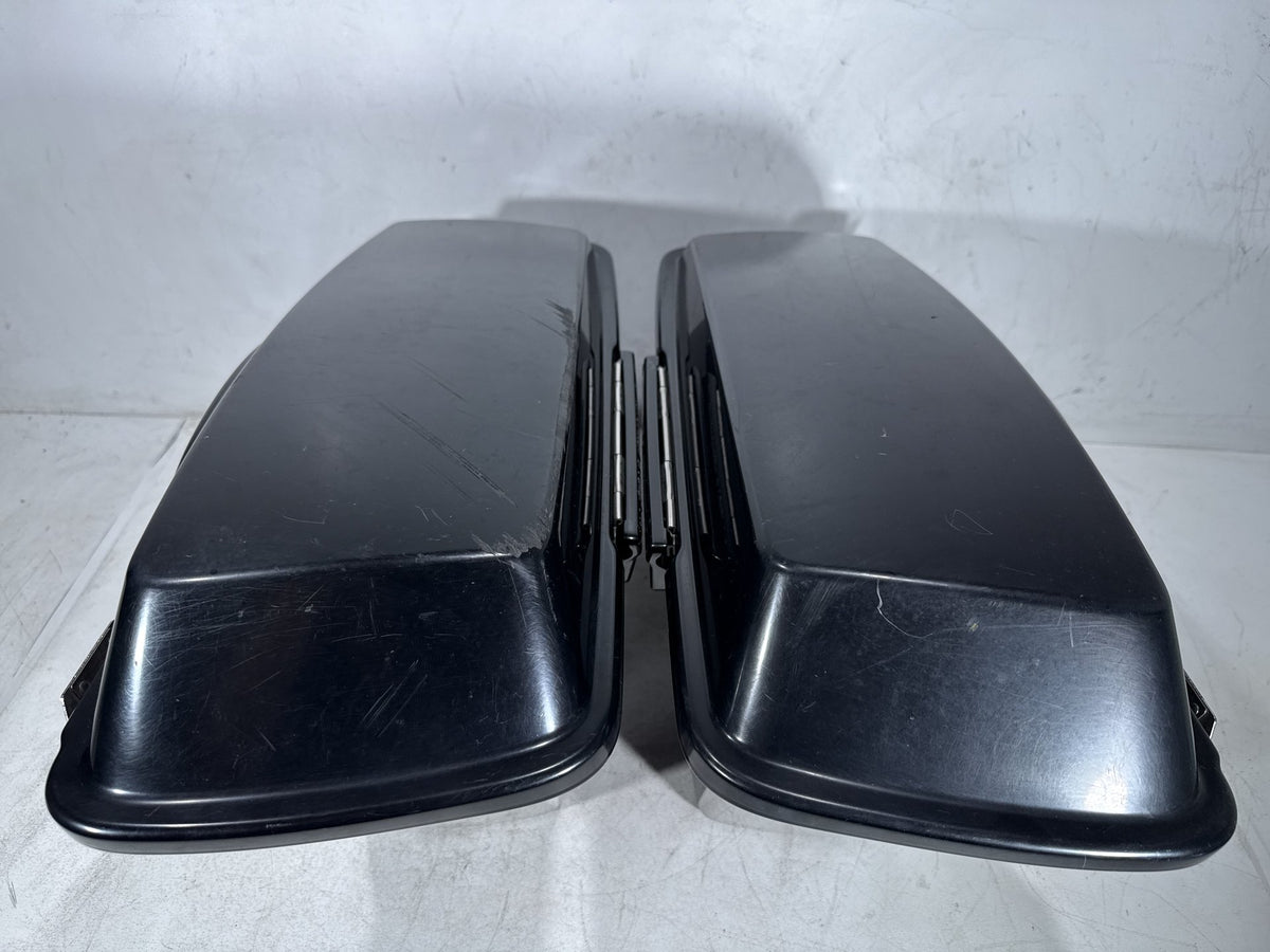 2013 Harley Street Glide Touring FLHX OEM Left Right Saddlebags Luggage NOKey