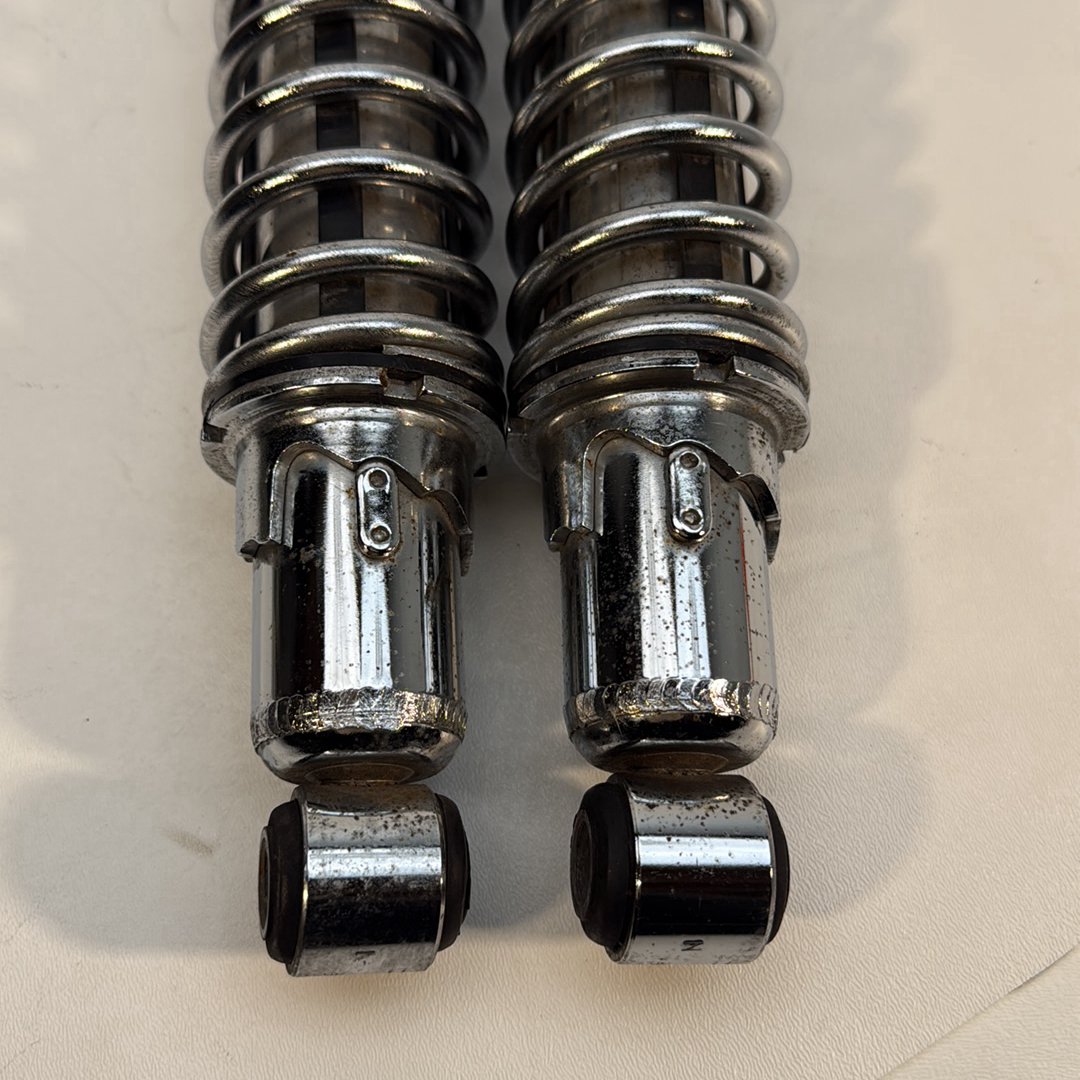 1986 - 2003 Harley-Davidson Sportster Hugger 883 Rear Left Right Shock Absorbers  	54568-92