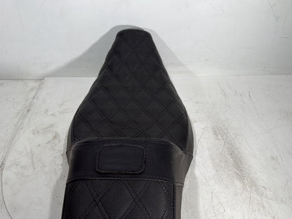 2011 Harley Street Glide Touring FLHX OEM Passenger Rider Driver Seat Saddle