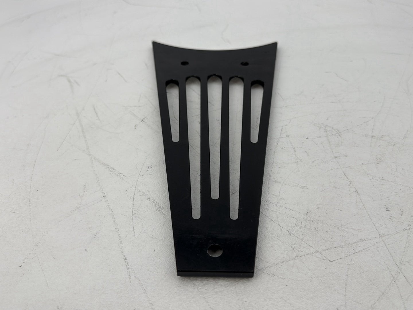 2007 - 2016 Harley-Davidson Touring Electra Glide Ultra Rear Frame Fender Inner Bracket 908355B