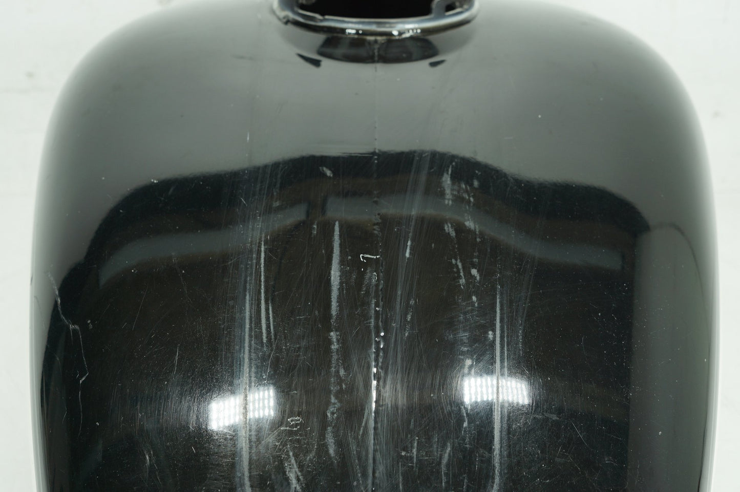 2008 - 2013 Harley-Davidson Touring Electra Police Gas Gasoline Fuel Tank Reservoir  61356-08