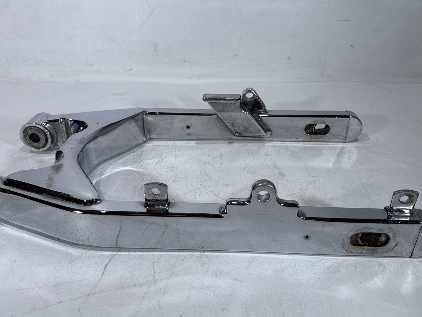 2000 Harley Dyna FXDWG Wide Glide OEM Rear Fork Swingarm Swing Arm